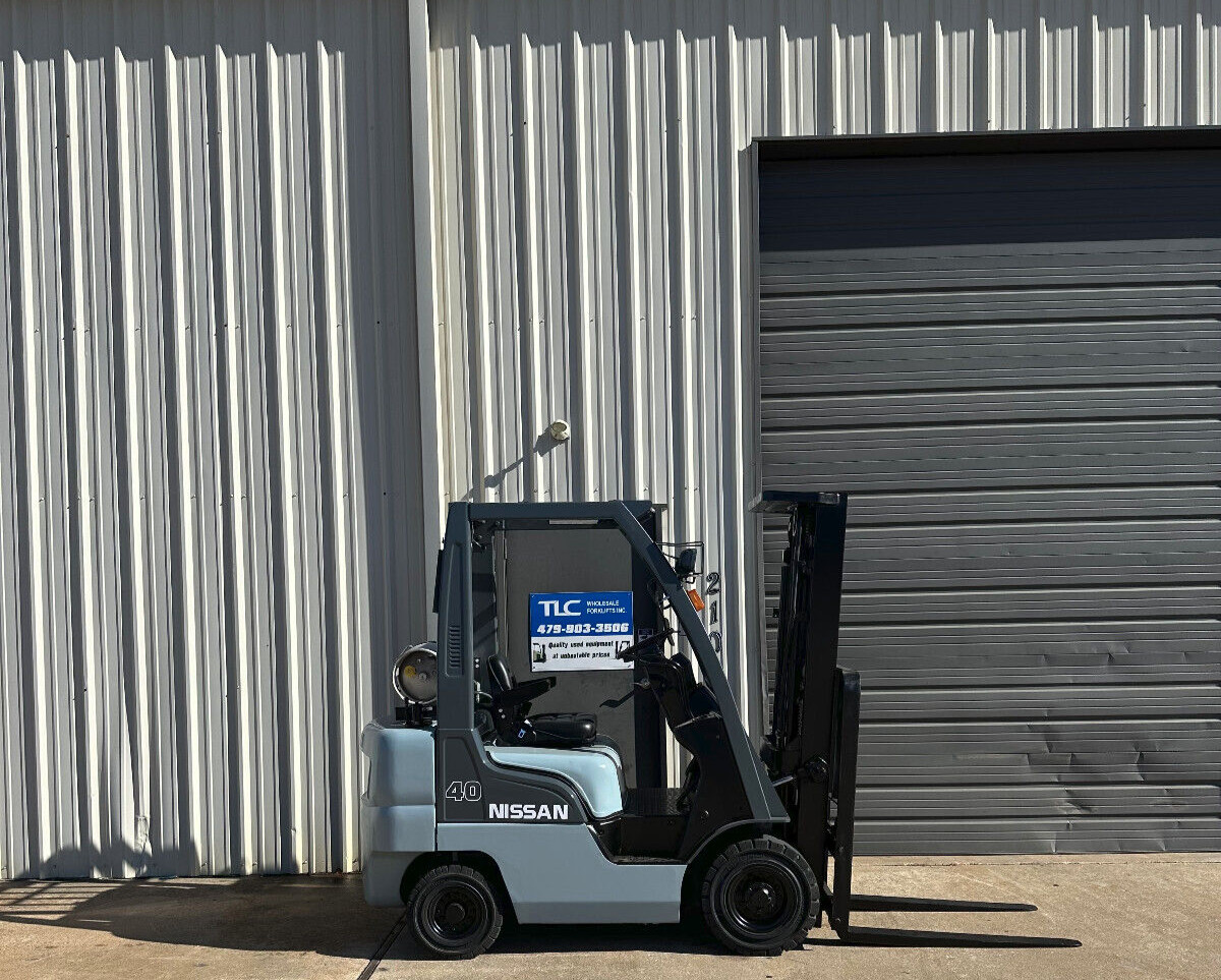 2013 Nissan Propane Forklift MP1F1A20LV 4000lb lift Triple 187″ – 2084 hrs