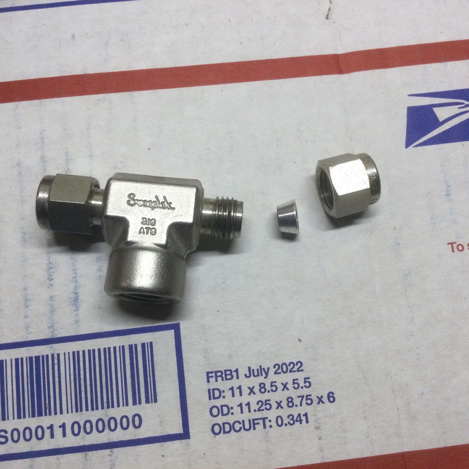 Swagelok StainlessFemale Branch Tee, 1/4in NPT- 1/4in compression PN: SS-316 ATS