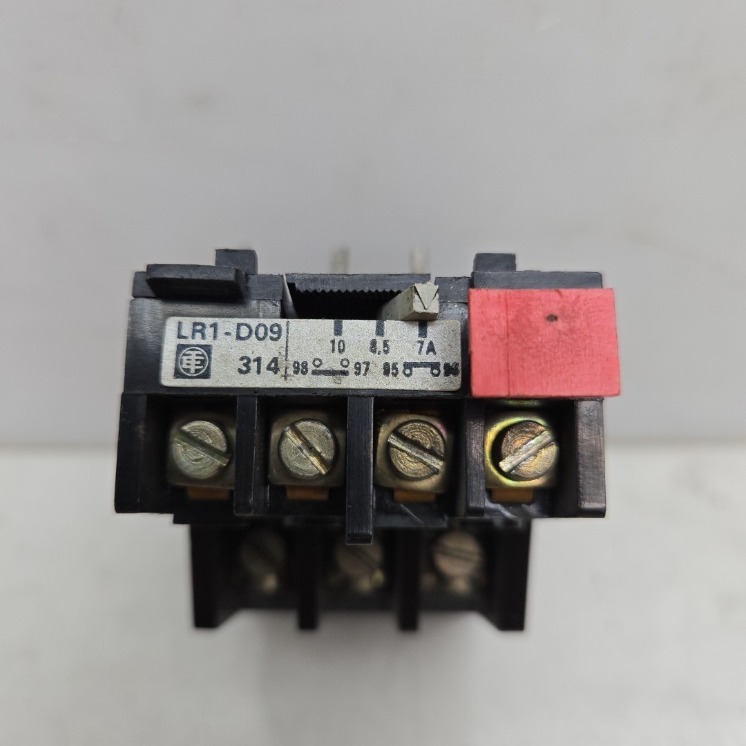 Telemecanique 7-10A 690V 3-Pole Overload Relay LR1-D09 314 LRD09314