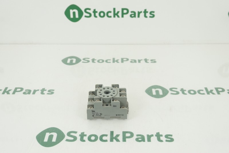 IDEC SR3P-05. 97X11C NSNB