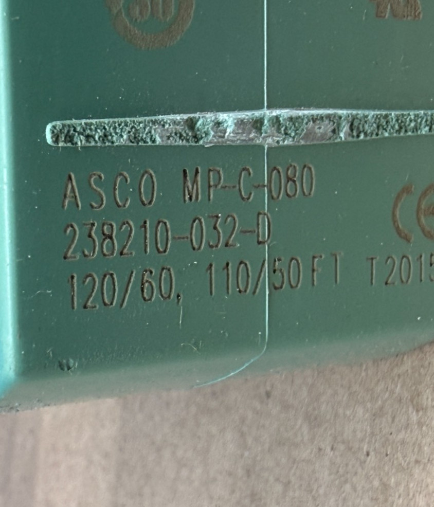 ASCO 8262H022 Red Hat Solenoid Valve 24VDC 1/4″ NPT Brass Shutoff Valve