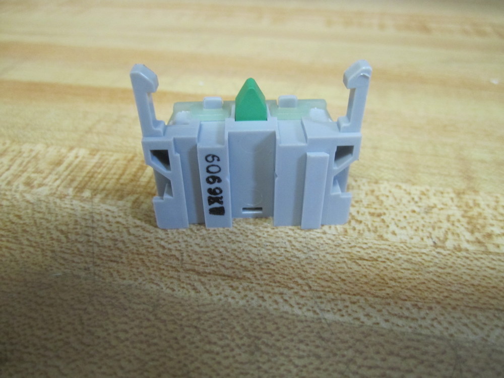 Idec Izumi TW-C10 Aux.Contact TWC10