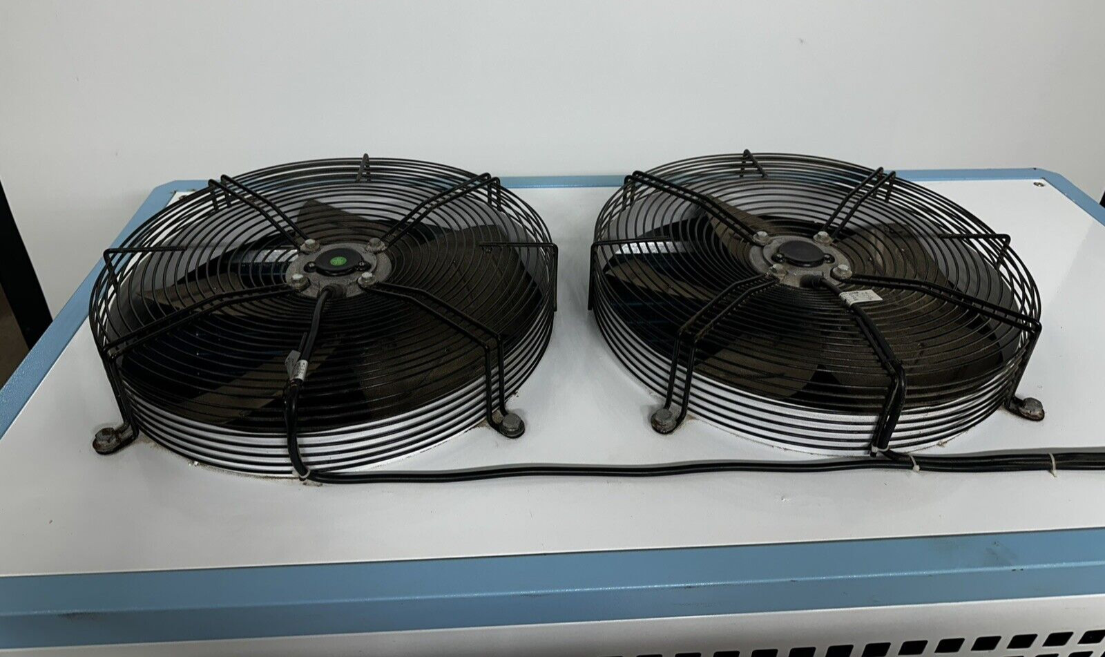 Vevor LC-05A Air cooled Water Chiller 4.51KW – 60Hz- 3PH – 220V – Unused