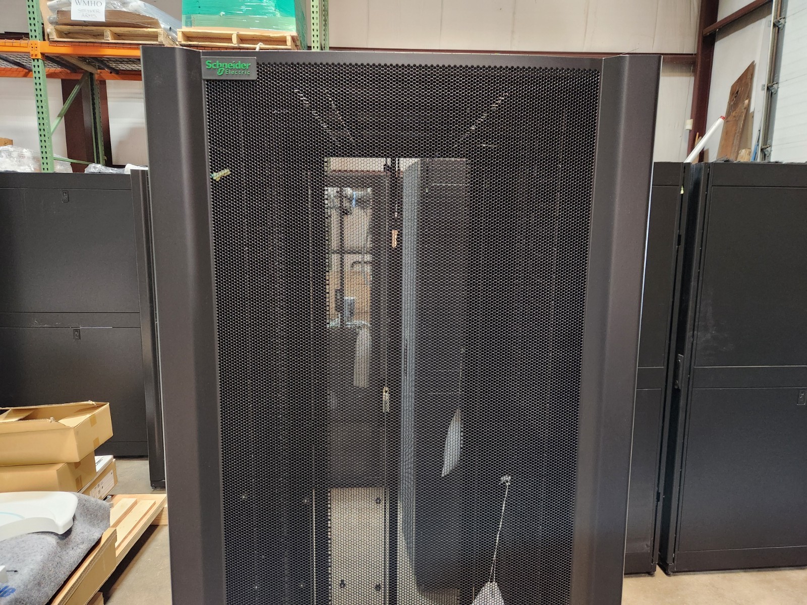 APC Schneider AR3340 NetShelter SX 42U 750mm x 1200mm Server Rack Enclosure