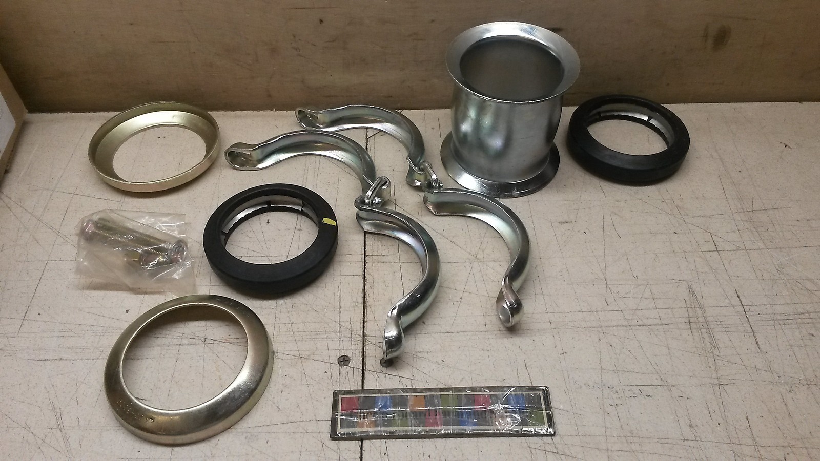 NOS Eaton-Aeroquip 3″ Pipe Coupling NH1650C300B0650 Sullair 40327 4730011171937