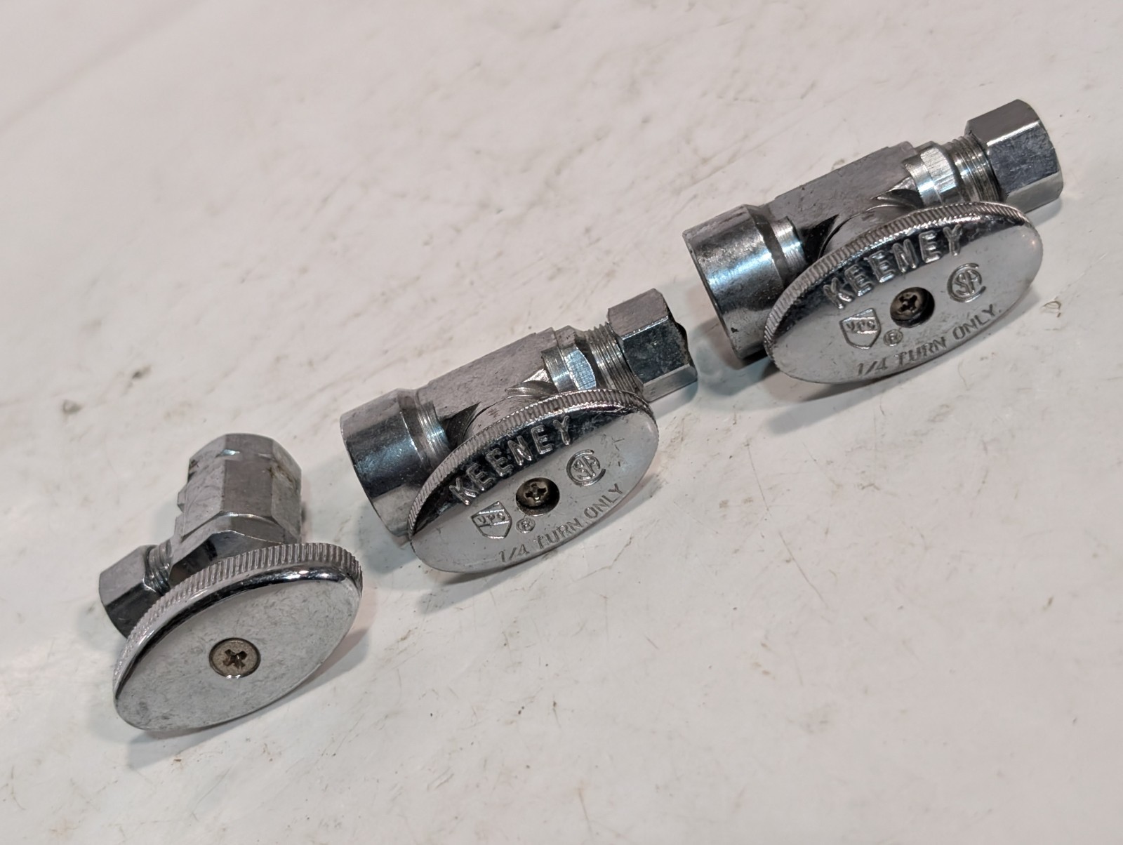 Lot of 11: Asstd Stop Valves, Autoclave Engineers (AE), SAGInoMiya, Keeney, More