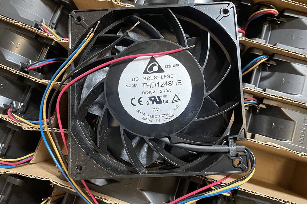 Delta THD1248HE 48V 120MM 4-Wire Fan