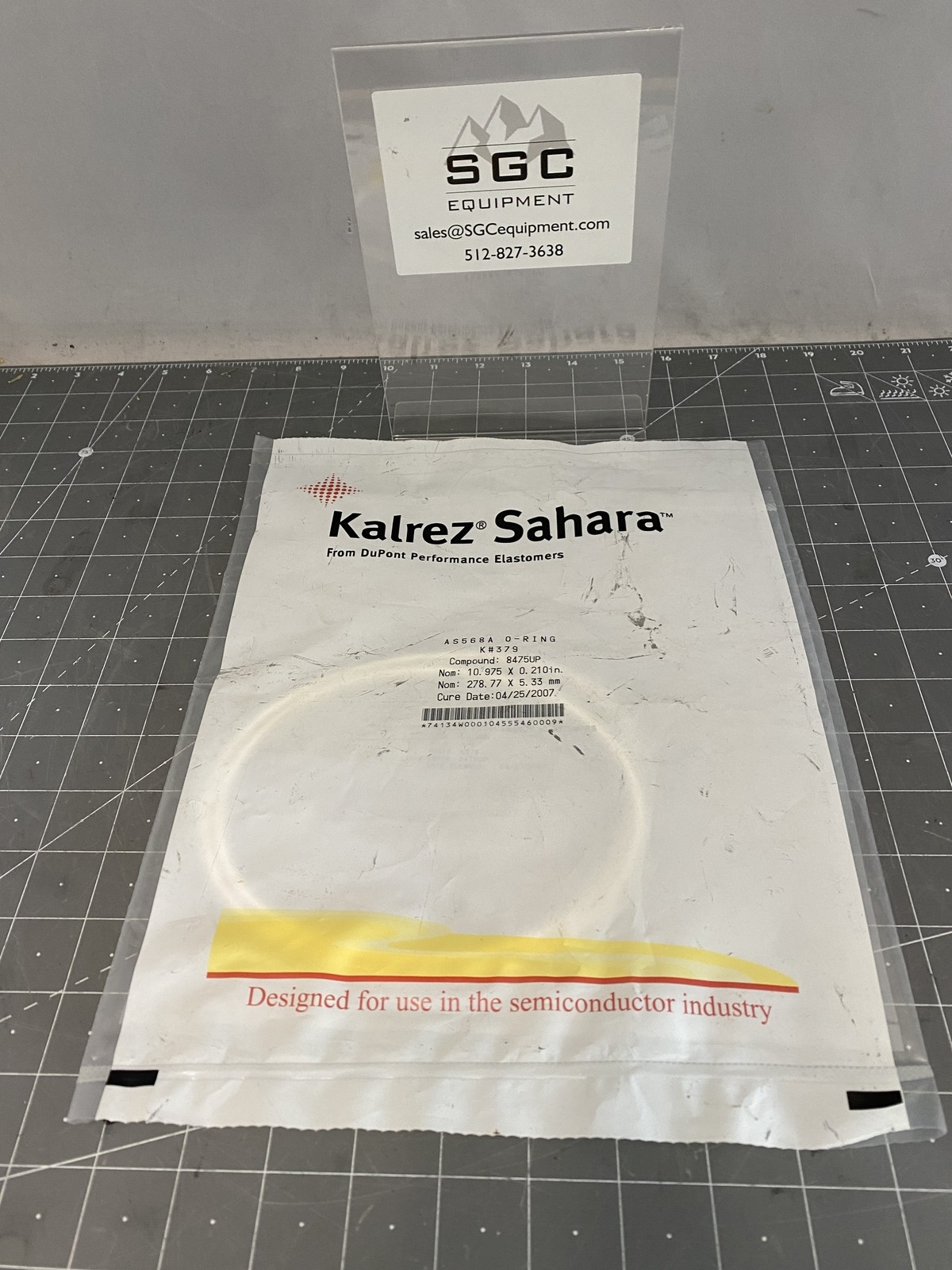 Kalrez K#379 O-Ring 10.975×0.210in 278.77×5.33mm PN: AS568A