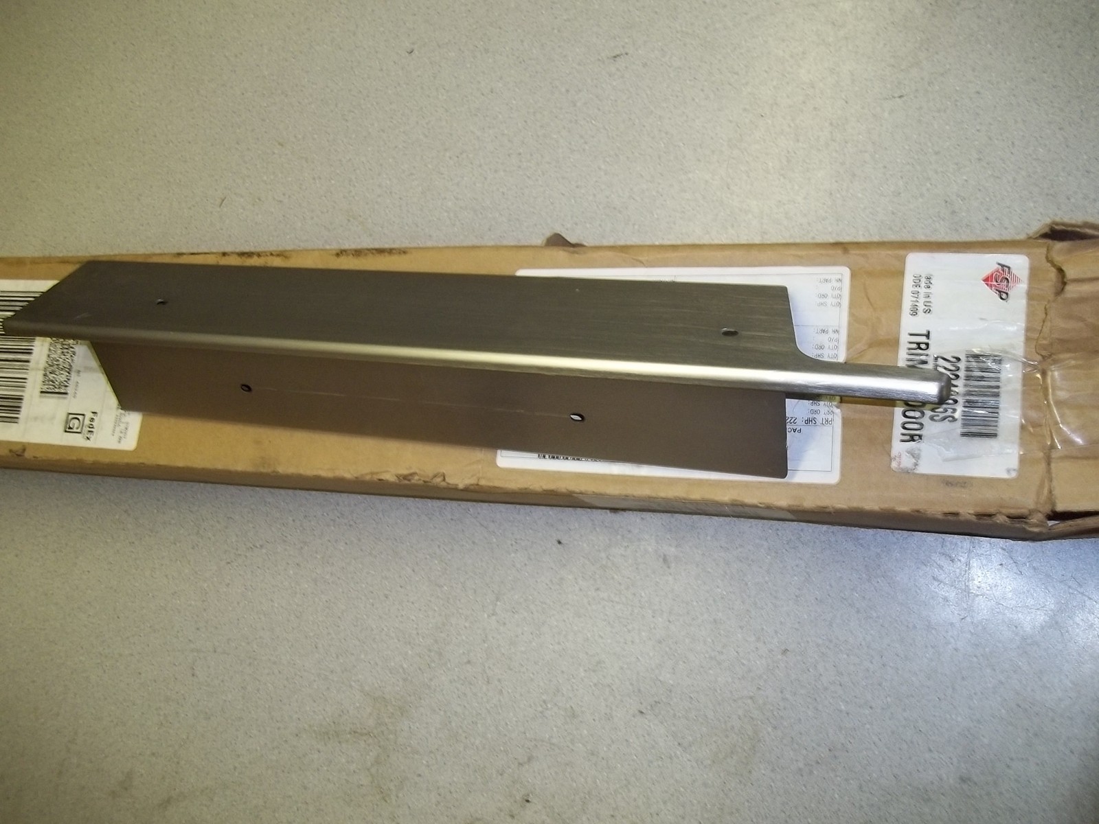 NEW Maytag Whirlpool Stainless Steel Door Trim 2224096S *FREE SHIPPING*