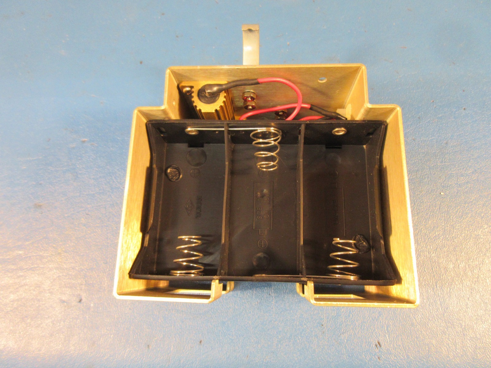 USED Equimeter 53952-144-00002 Alkaline Battery Pack LR-49524