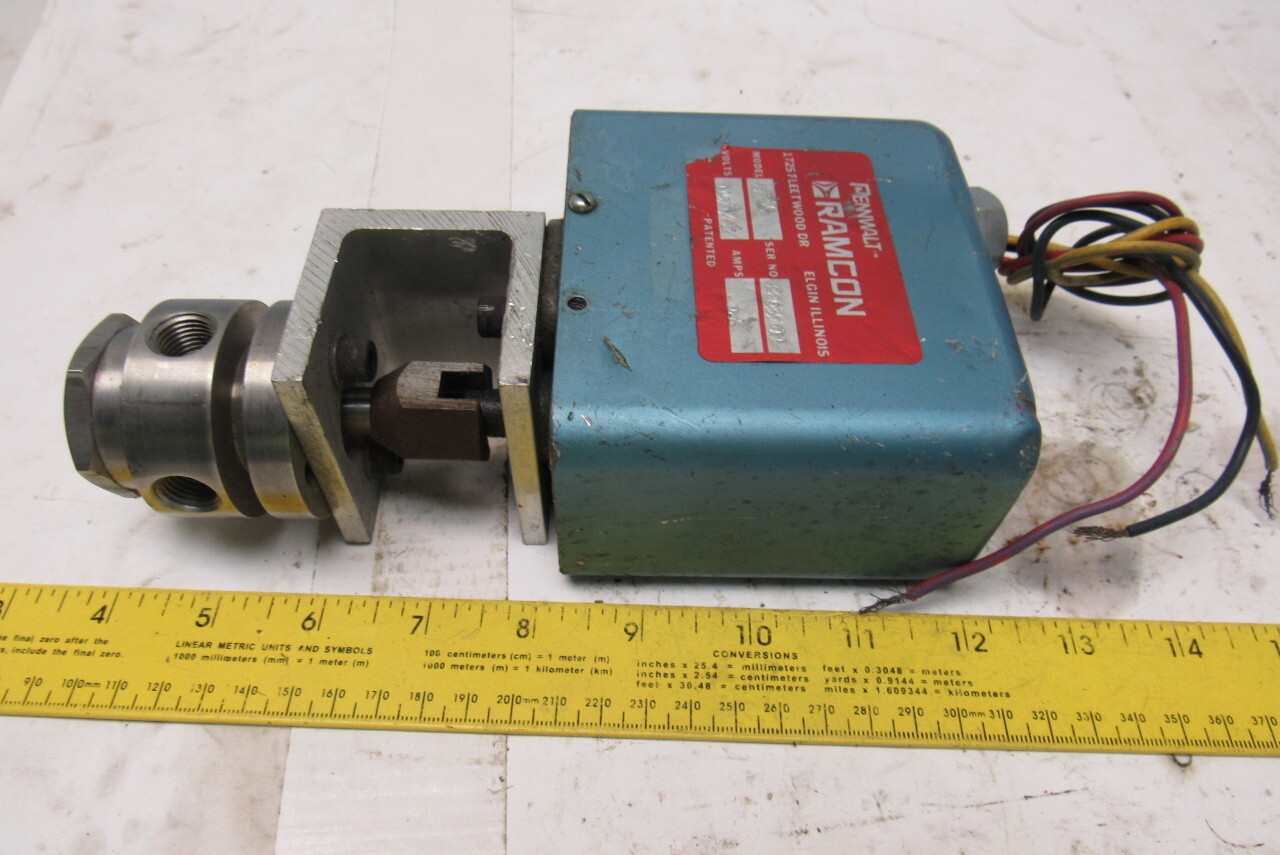 Pennwalt Ramcon 8BR-3 115V Actuator W/4 Port Ball Valve 1/4″ NPT