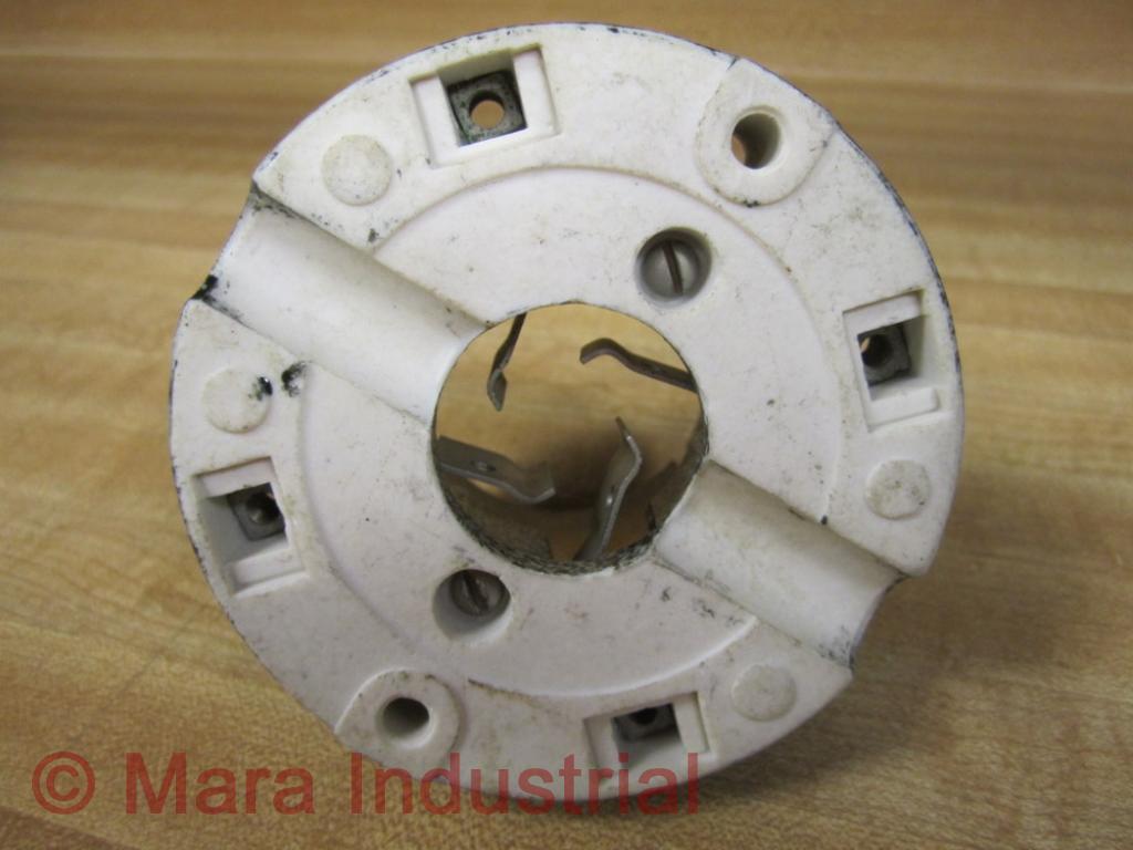 Hubbell PFGF Lamp Base PFGF