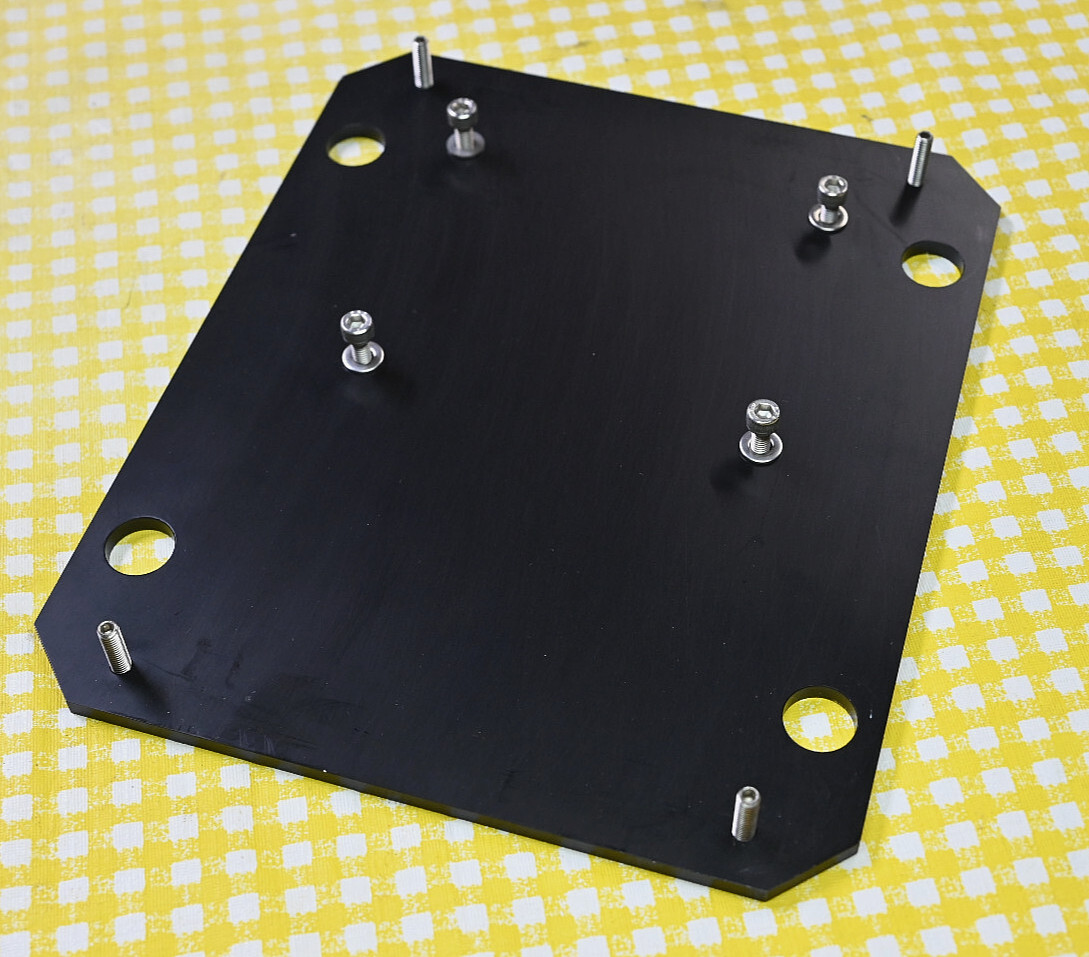 Melles Griot Model 58-BLD-605 DPSS Dual Beam Laser System >400 mW Pure SLM