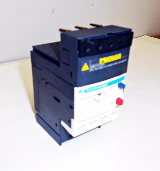 Telemecanique Relay 4-6A LRD103 13045EL