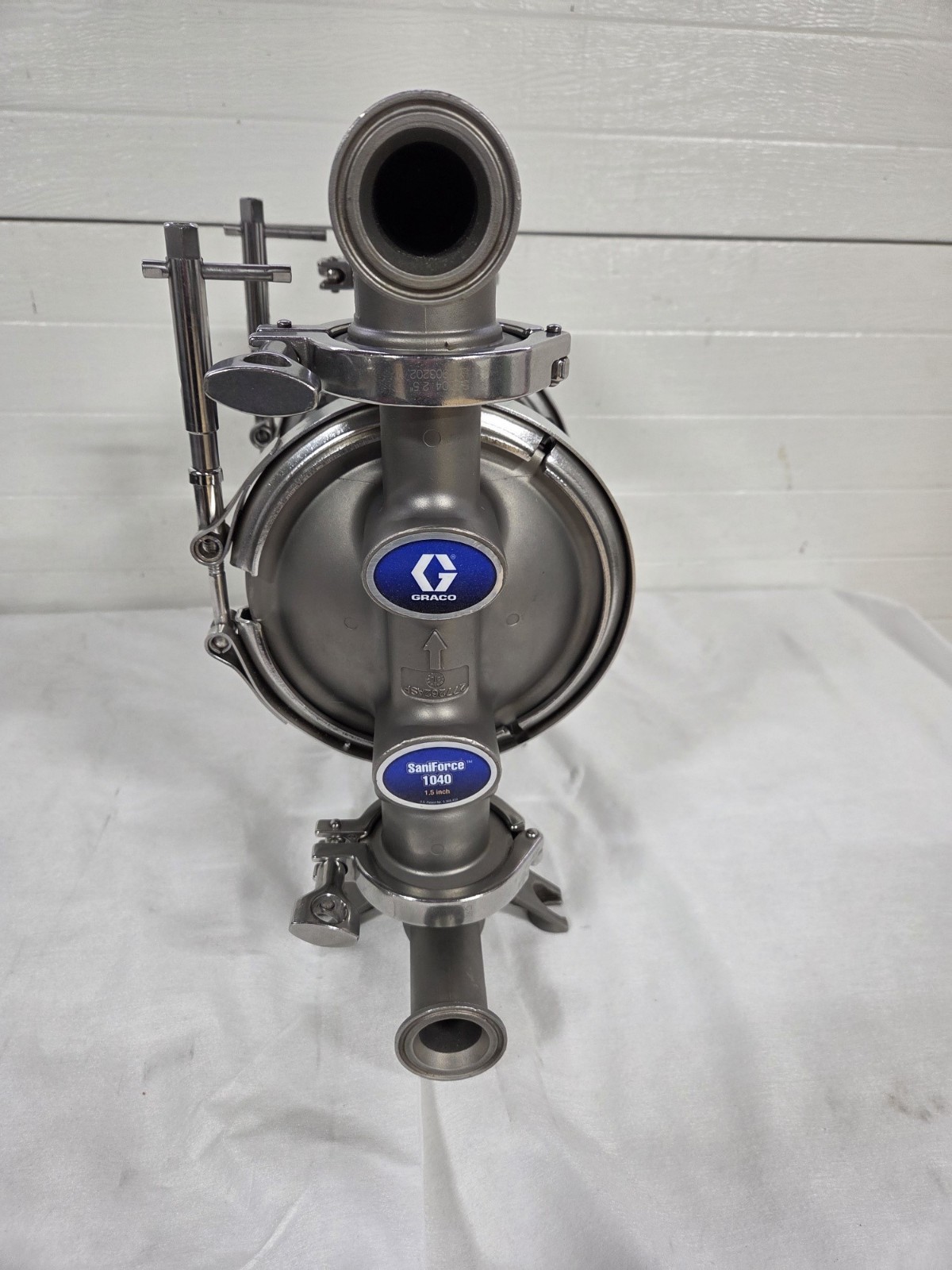 Graco Saniforce 1040 Air Operated Pump Less Muffler. Stainless Steel & PTFE