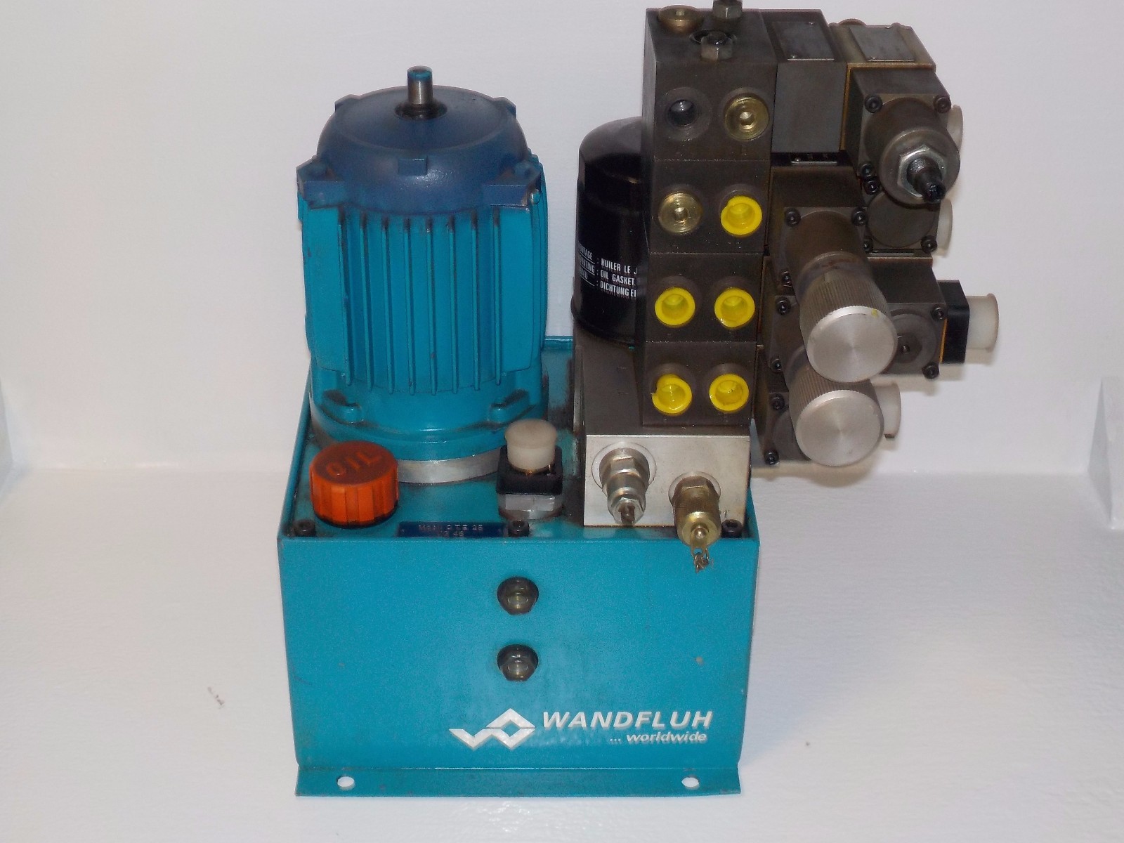 WANDFLUH HS3,2-4EAD-L1.3/0.18-BEGM USED HYDRAULIC SYSTEM HS324EADL13018BEGM