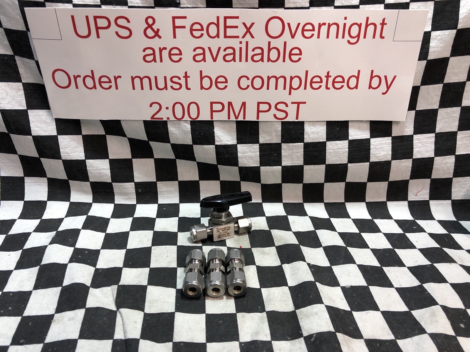 SWAGELOK BALL VALVE 1/4”, SS-42GS4 & SS-400-6, LOT OF 4, SHIPSAMEDAY#1541N20