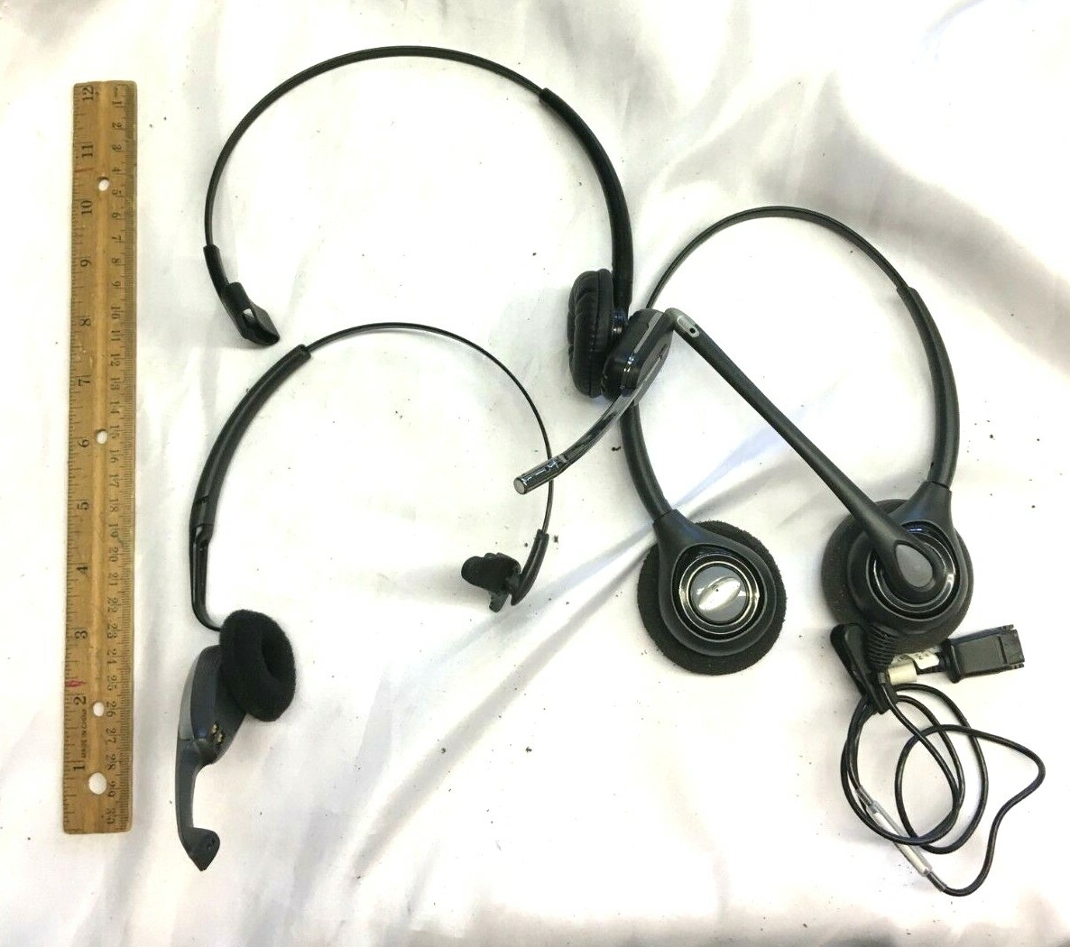 Plantronics Lot of 3 Headsets Preowned Working HW261N Free Shipping