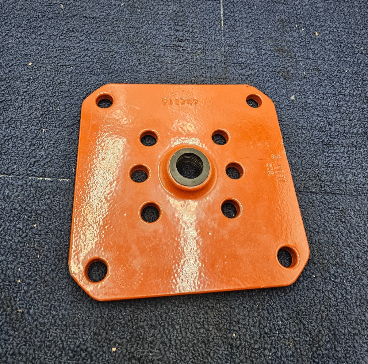 Heavy Duty Post Base Plate, 911749 Orange 9-1/2″ x 9-1/4″ 3 MTI