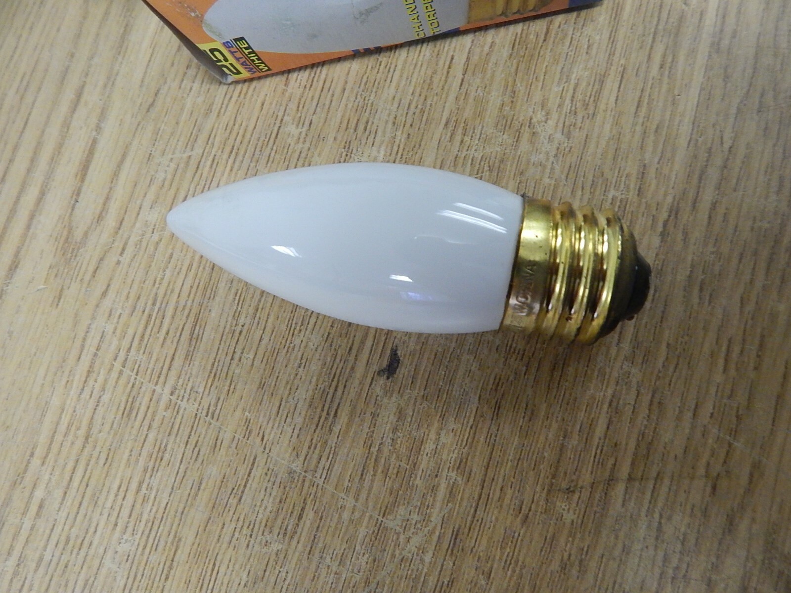 NEW Feit Electric 25ETW 130V 25W 25ETW-13 White Bulb *FREE SHIPPING*