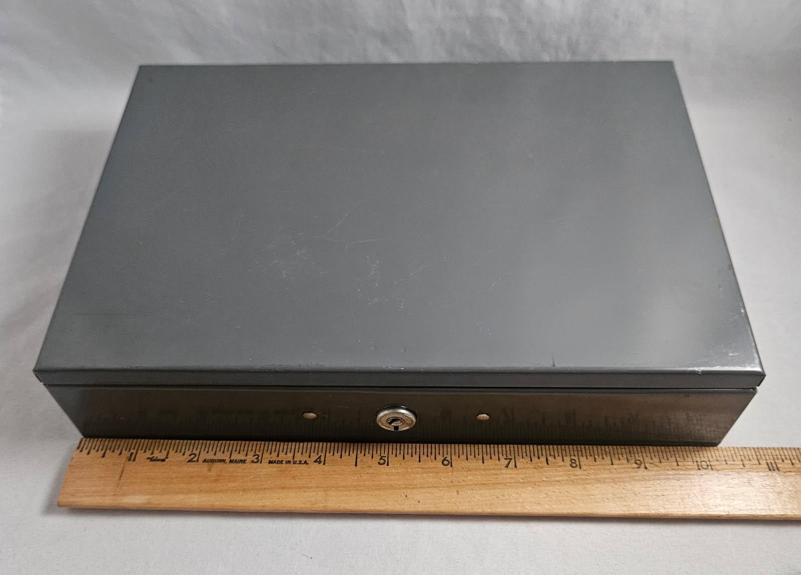 Vintage ASCO #10 Steelmaster Bond Strong Cash Metal Box 2 Keys
