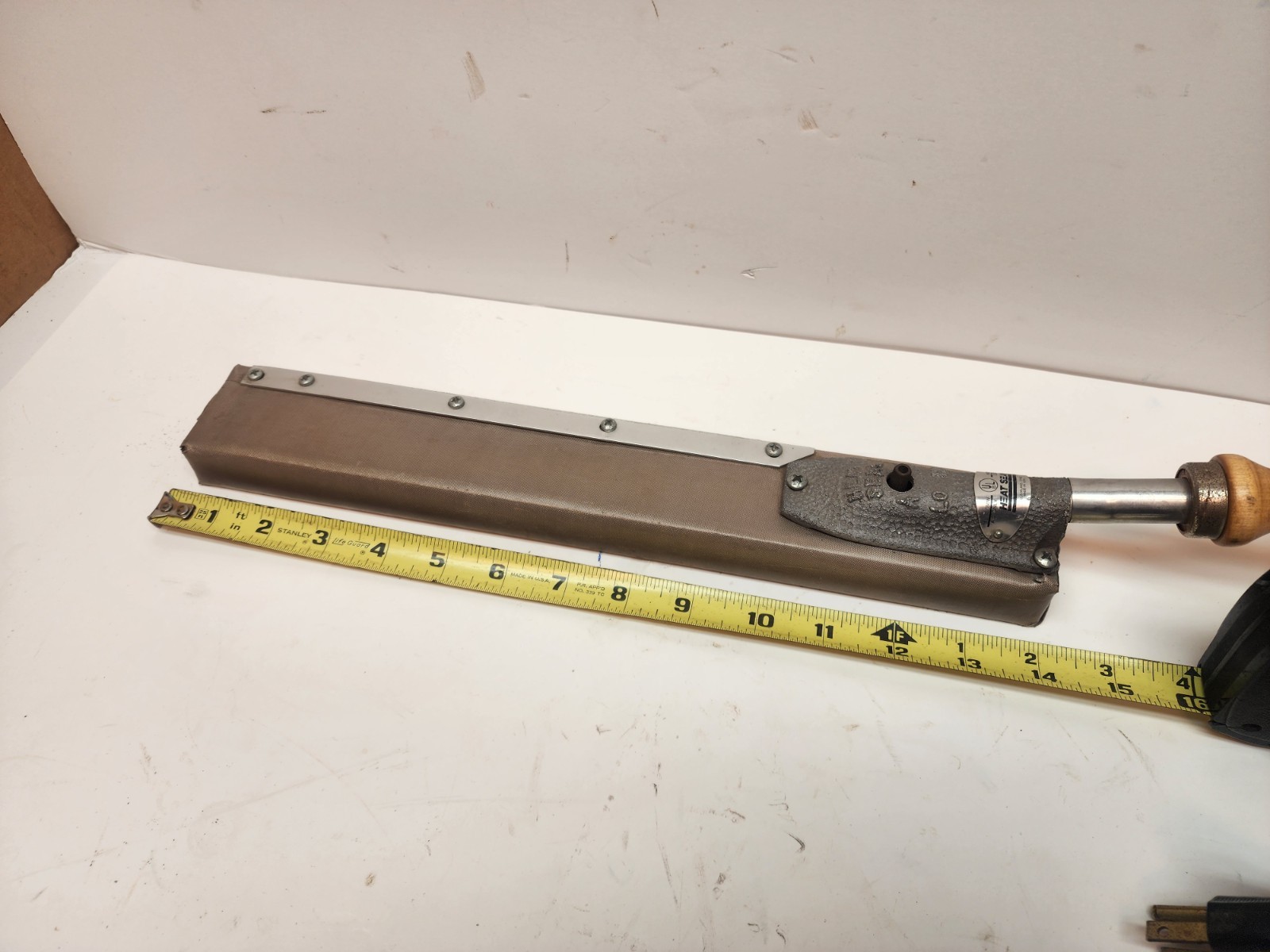 Heat Seal Large Hand Iron 2″ x 14″ Model 214 Variable Heat 650w Free Shipping