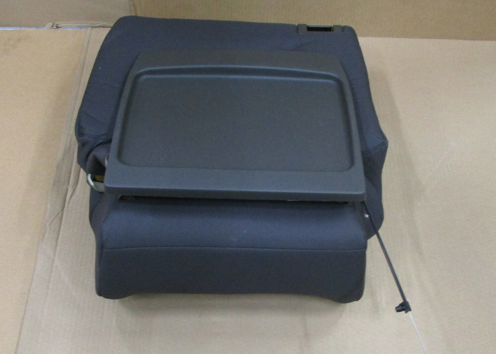 Nissan 87600-ZC001 ASM, Back, BKT, FRT, RH 87600ZC001