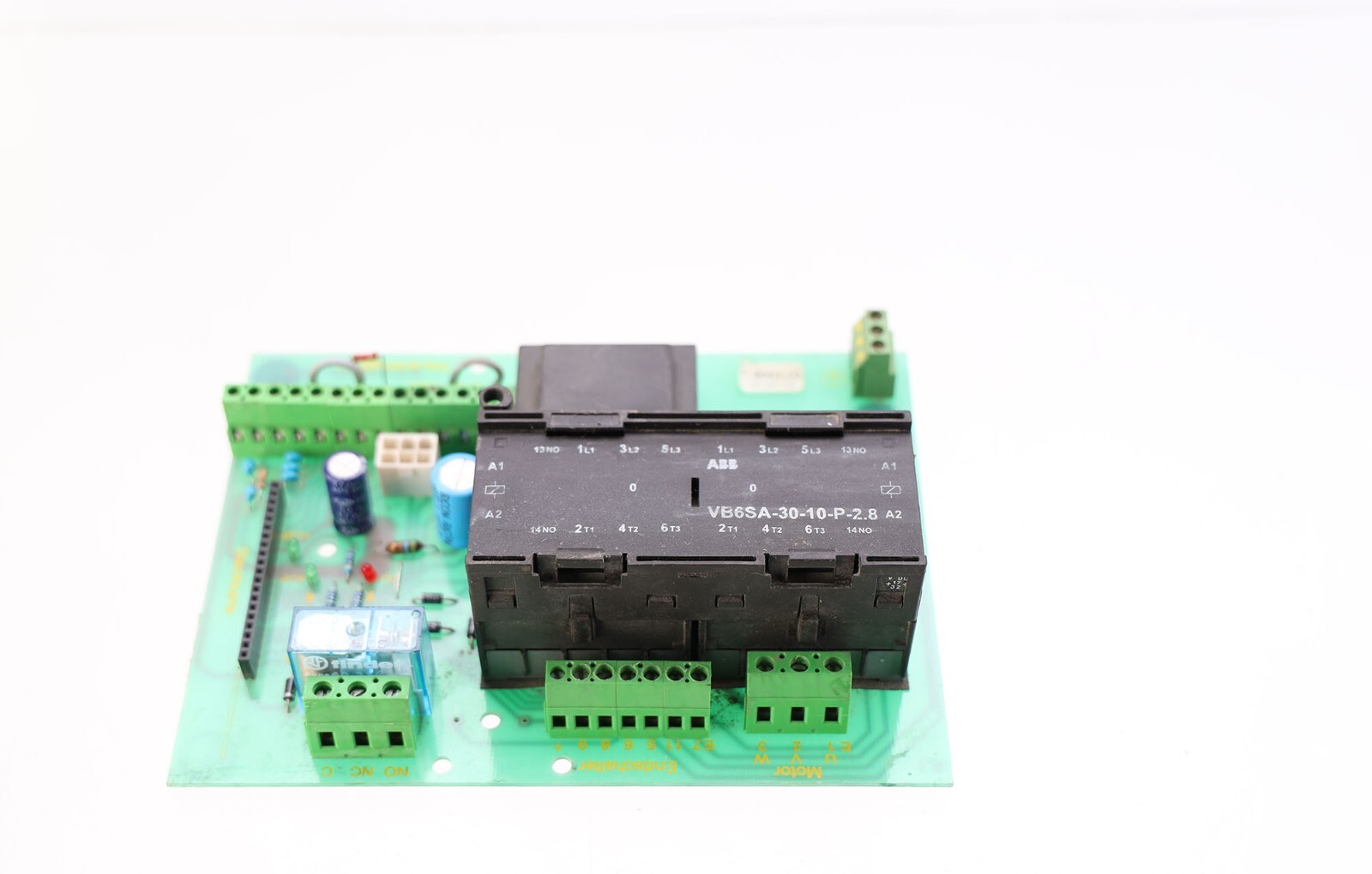 234000100B + ABB VB6SA-30-10-P-2.8 VB6SA3010P28