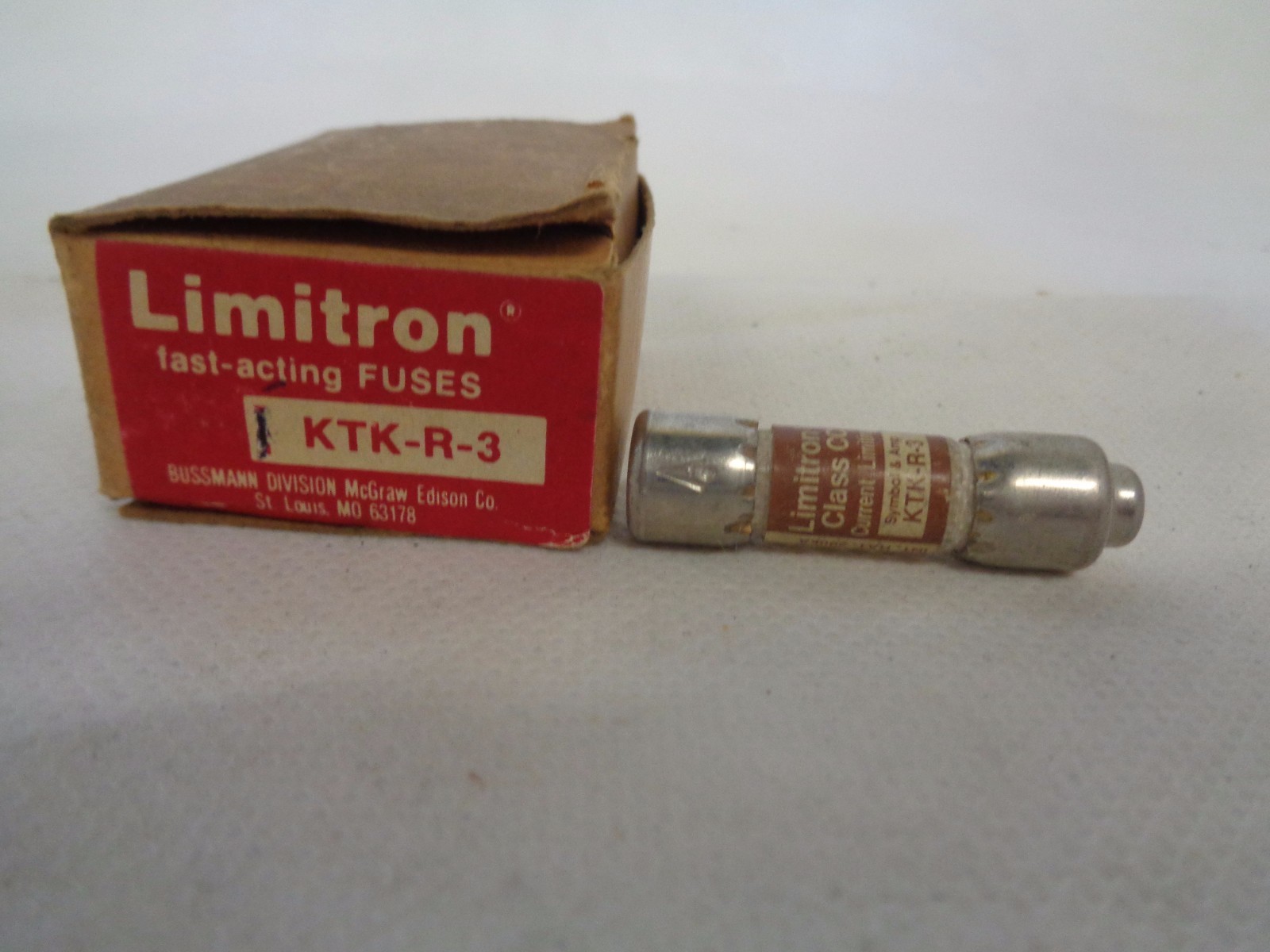 NEW BOX OF 6 BUSSMANN LIMITRON KTK-R-3 FAST ACTING FUSE