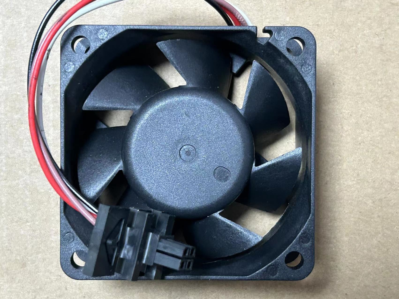 NMB 06025SA-24R-BU 24VDC 0.15A 880 inverter cooling fan 4-wire
