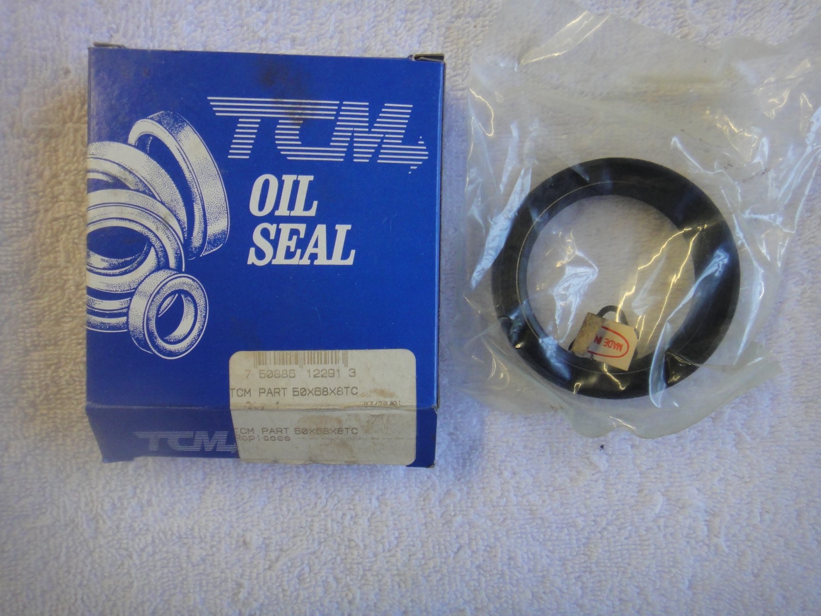 NIB TCM Oil Seal 50X68X8TC