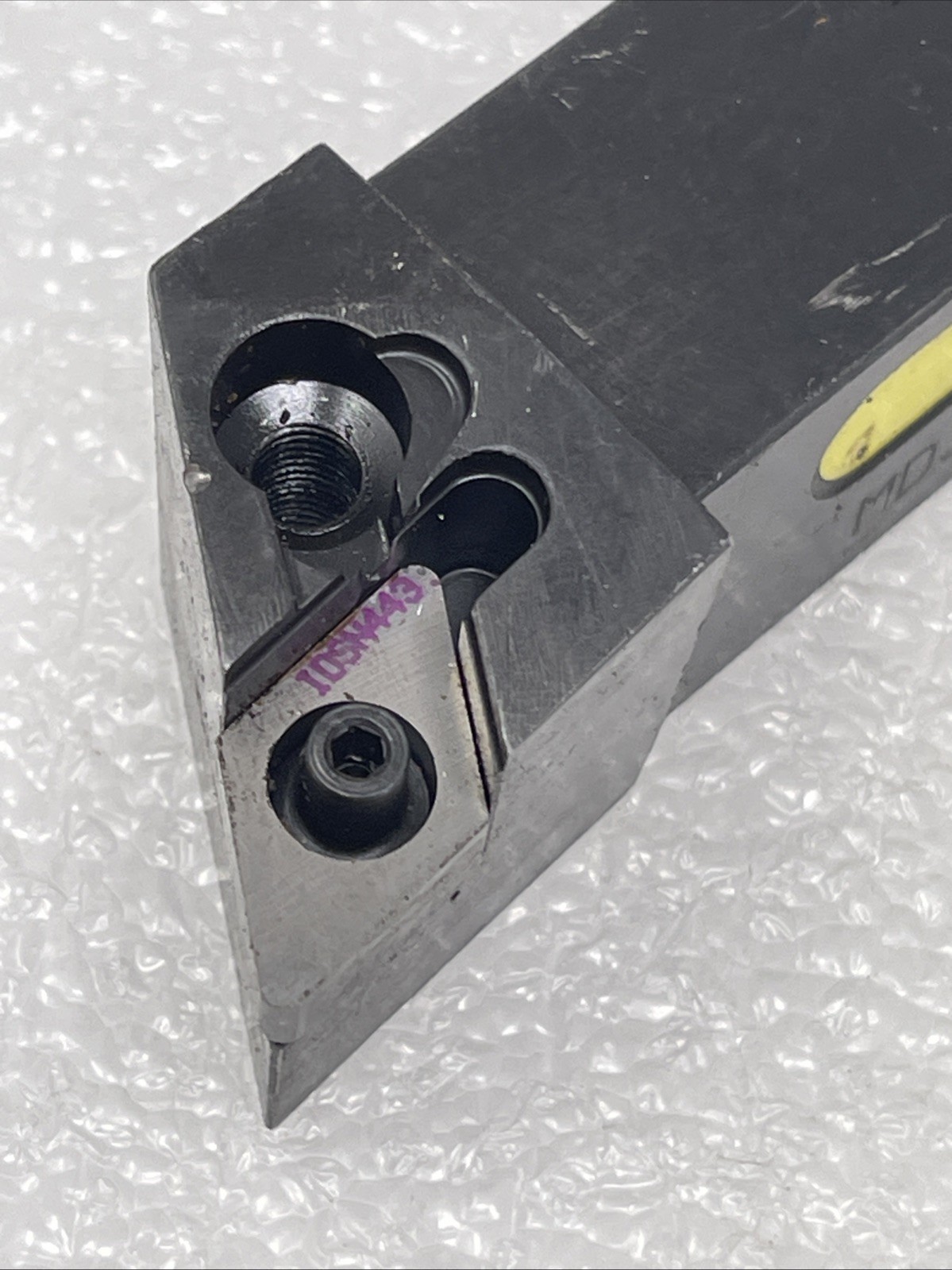 Kennametal MDJNR-164C Lathe Toolholder Cutter, 1” Square