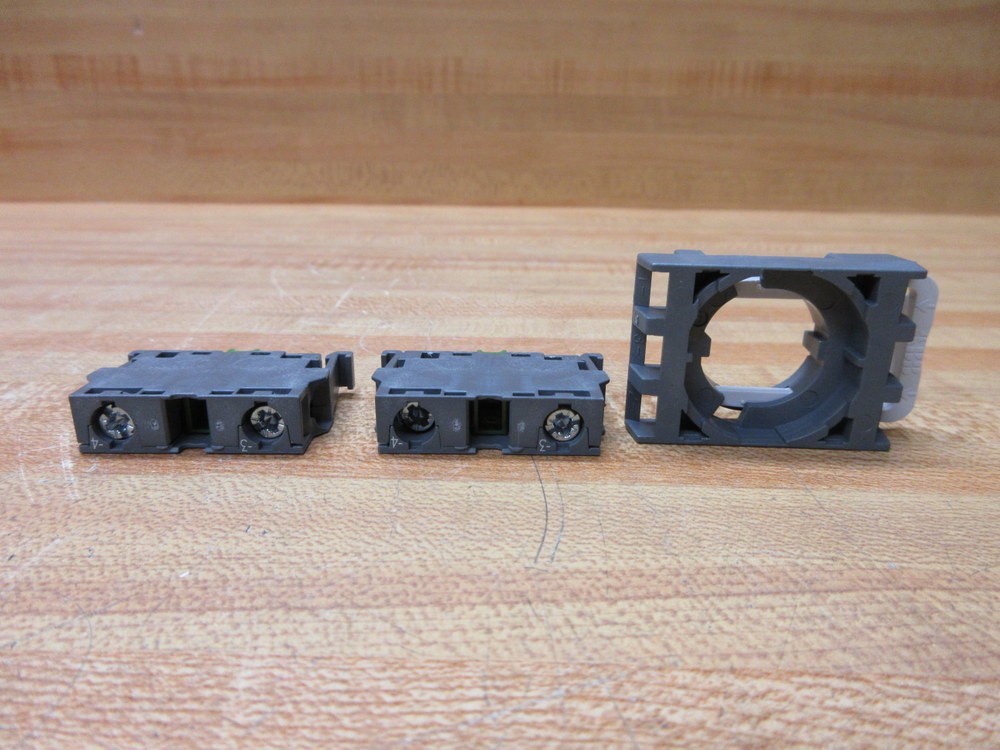 Asea Brown Boveri 1SFA611605R1102 ABB Contact Block Assembly MCBH-20