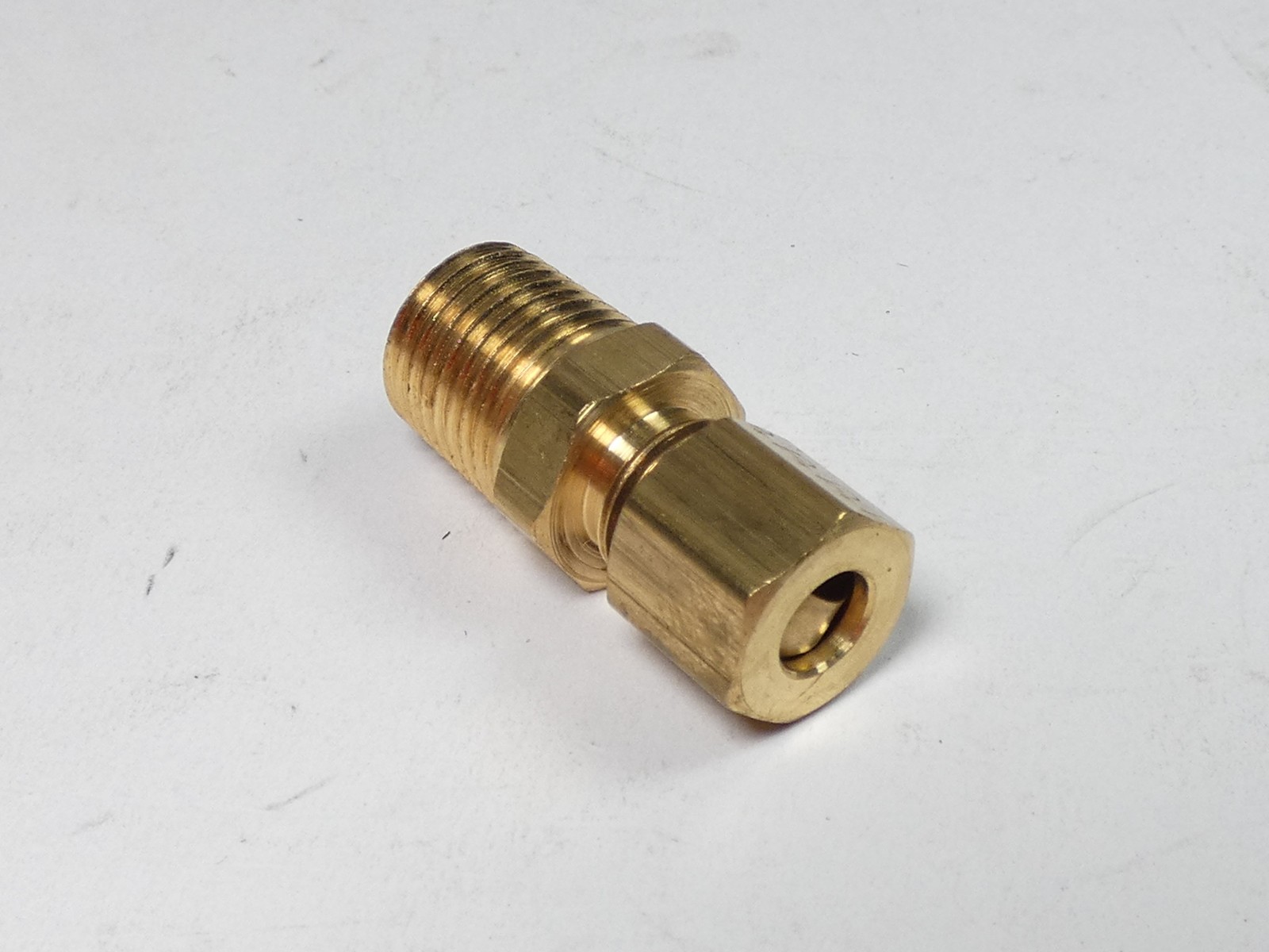 *Lot of 40* Parker 68C-4-4 Brass Male Connector Compression Fitting 1/4″ Tube…