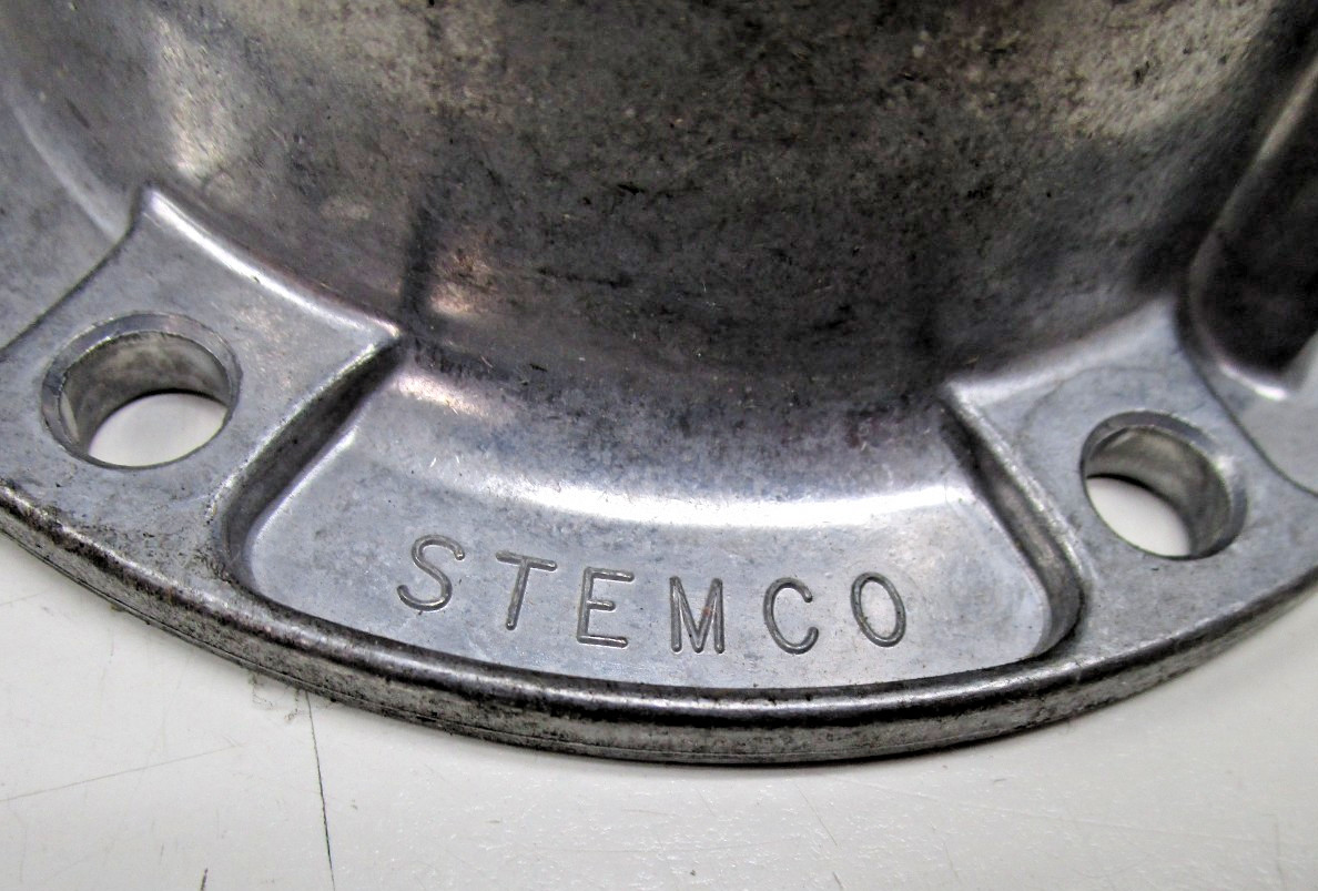 Stemco 343-4024 Traditional Hub Cap 6 Hole