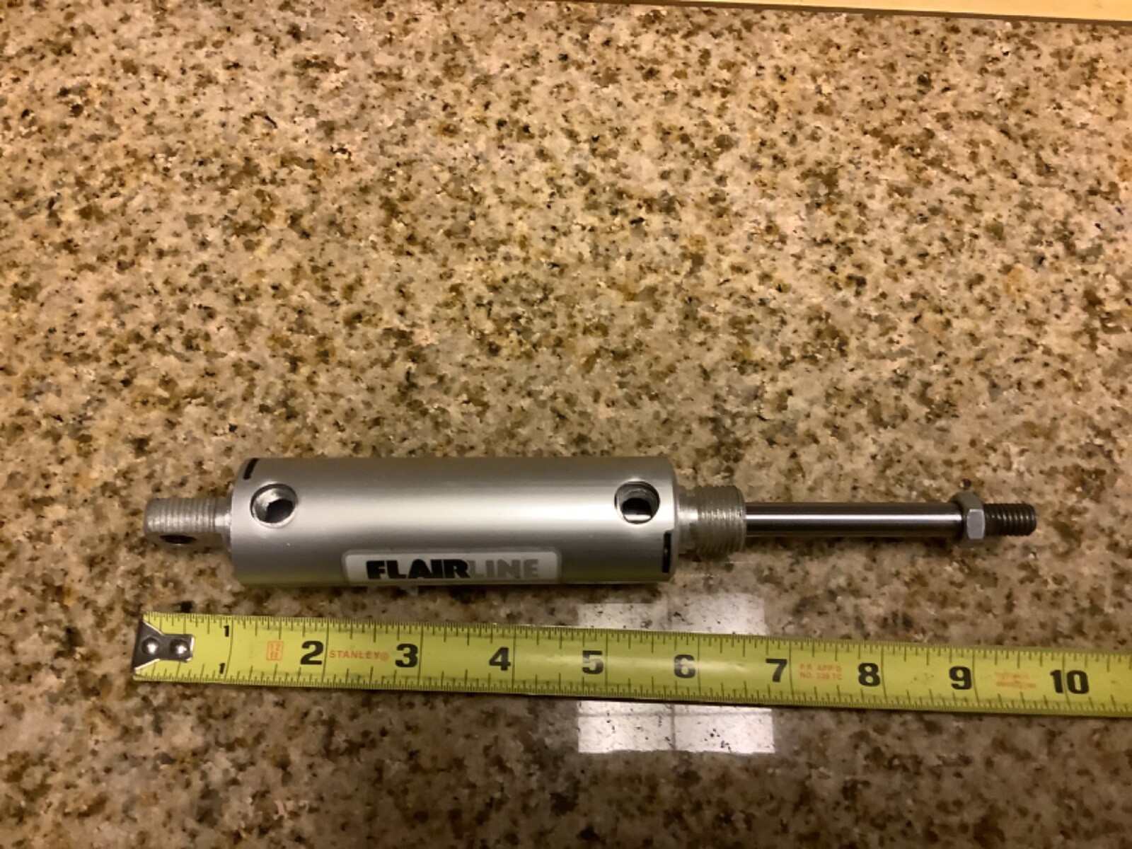 NEW FLAIR LINE 1 1/8 x 2 1/2 Stroke AIR CYLINDER Max 250 psi I 1-1/8 x 2-1/2 HC