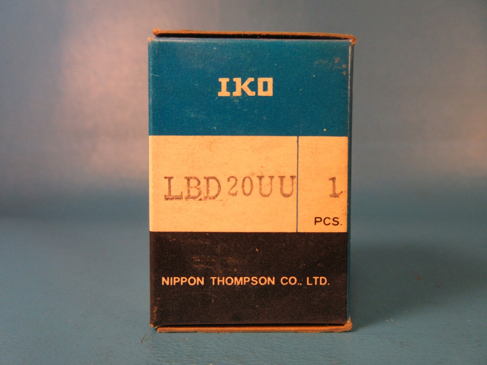 IKO LBD 20 UU Linear Motion Ball Bearing, Bushing, 20MM Bore, Sealed.