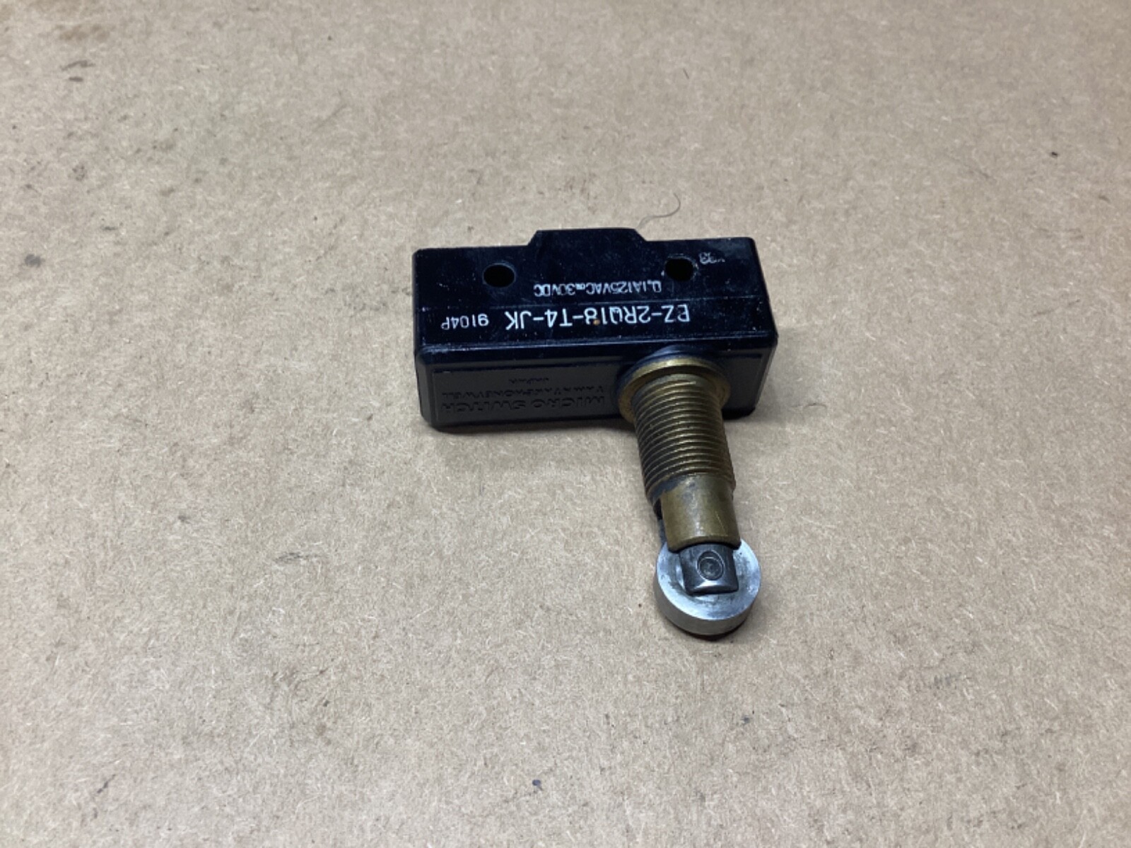 Micro Switch BZ-2RQ18-T4-JK #139L56