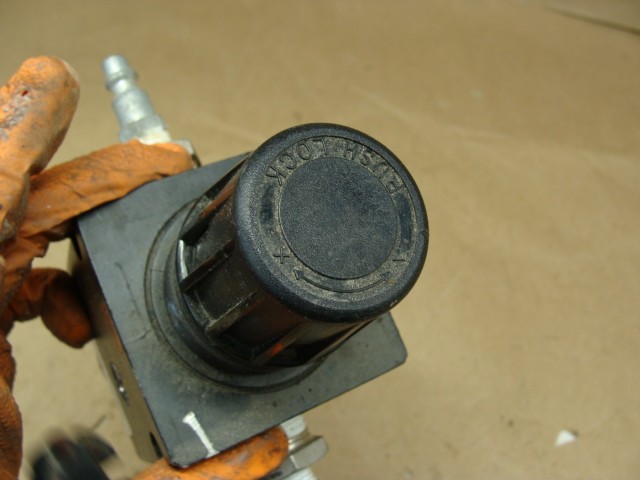 WATTS REGULATOR R105-04C/M1 MAX PRESS 300PSI 3/4″ PORTS