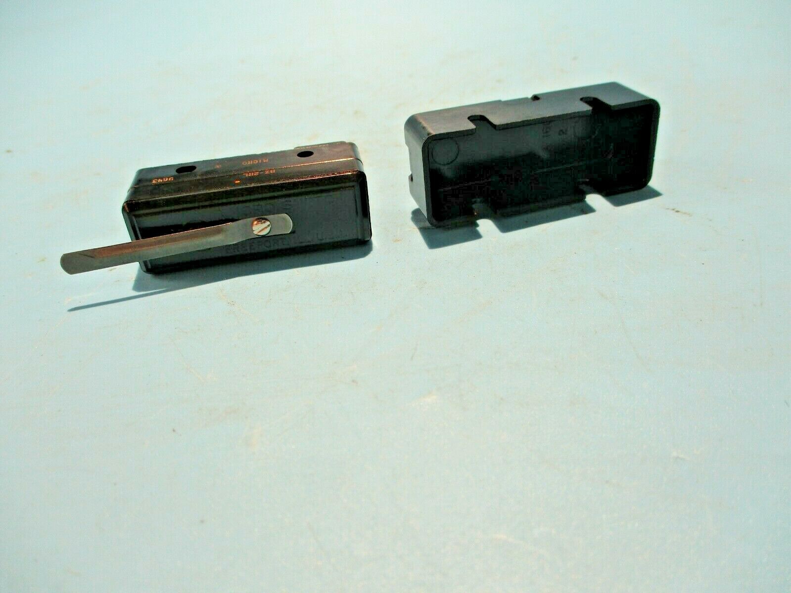 NEW HONEYWELL MICRO BZ-2RL LIMIT SWITCH W/COVER