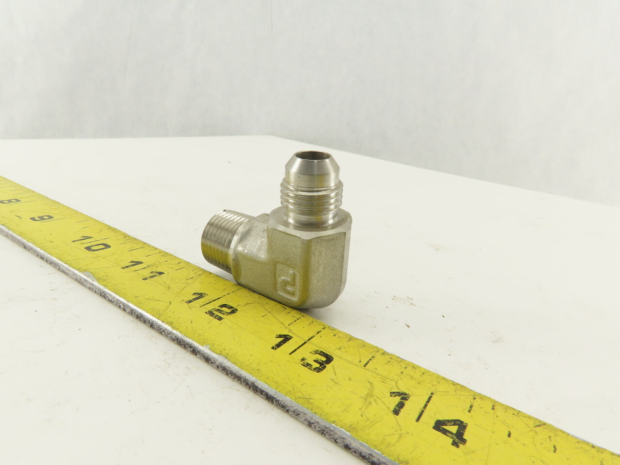 Parker 6-6 CTS-SS 316 Stainless 37° Flare Tube 90° Elbow -6 JIC x 3/8″ NPT Lot