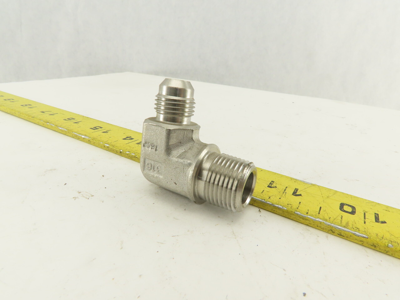Parker 6-6 CTS-SS 316 Stainless 37° Flare Tube 90° Elbow -6 JIC x 3/8″ NPT Lot