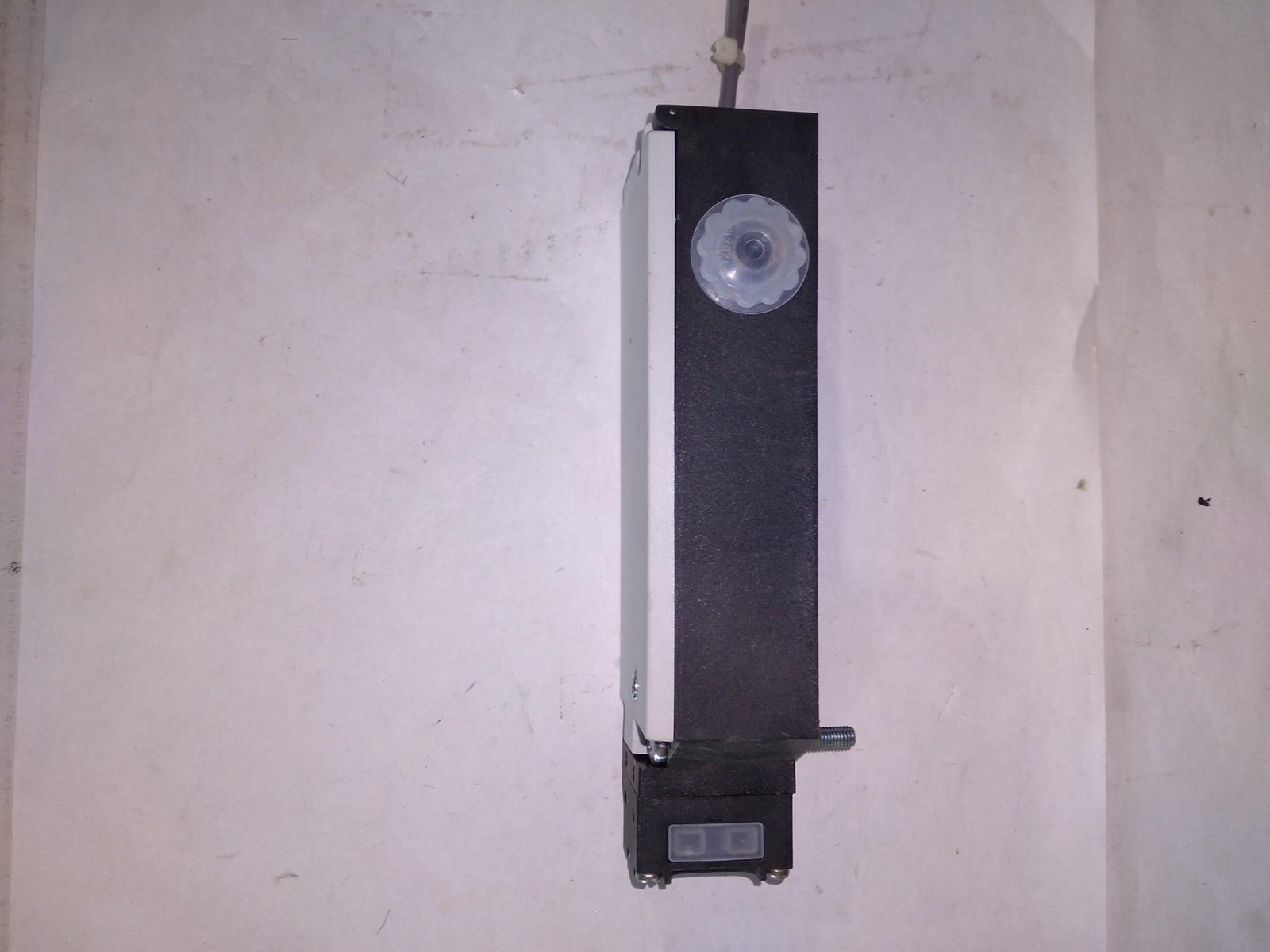RITTAL SZ 2419 IEC/EN 60947-5-1 120VAC/8VA 50/60HZ 250V 2,5KV 400V 4KV