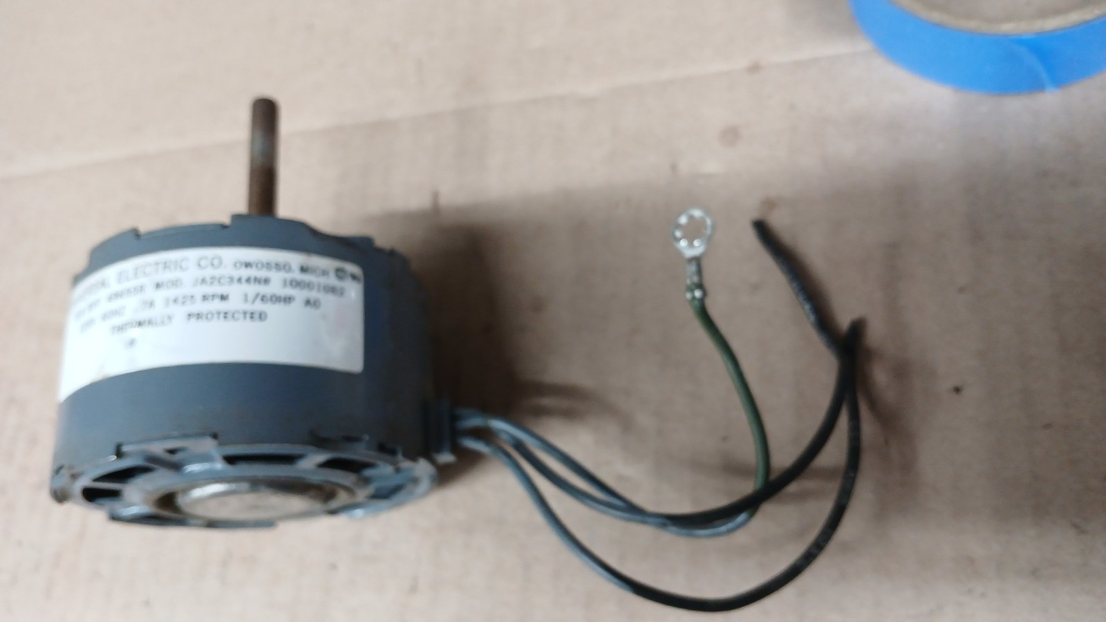 UNIVERSAL ELE. CO. 120v 60hz .7AMP 1424RPM 1/60 HP 5/16 dia shaft #GS-90
