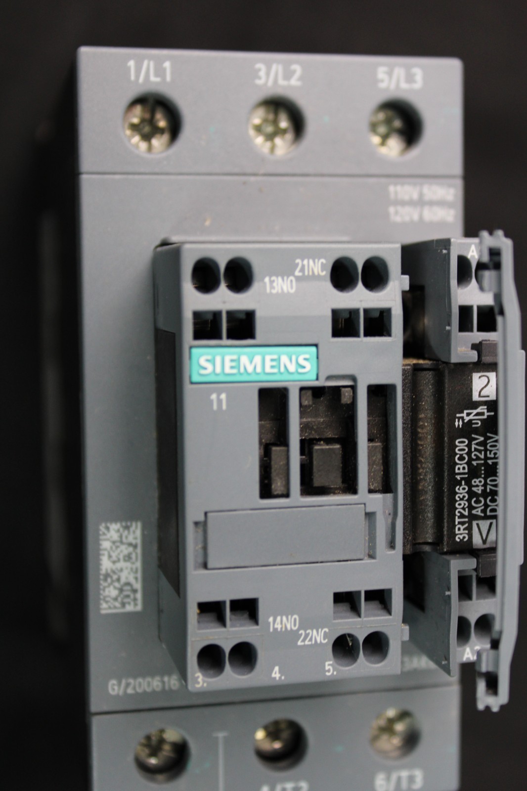 SIEMENS CONTACTOR 3RT2038-3AK60 110v/120v 3RT293-61BC00 SURGE SUPRES INSTALLED