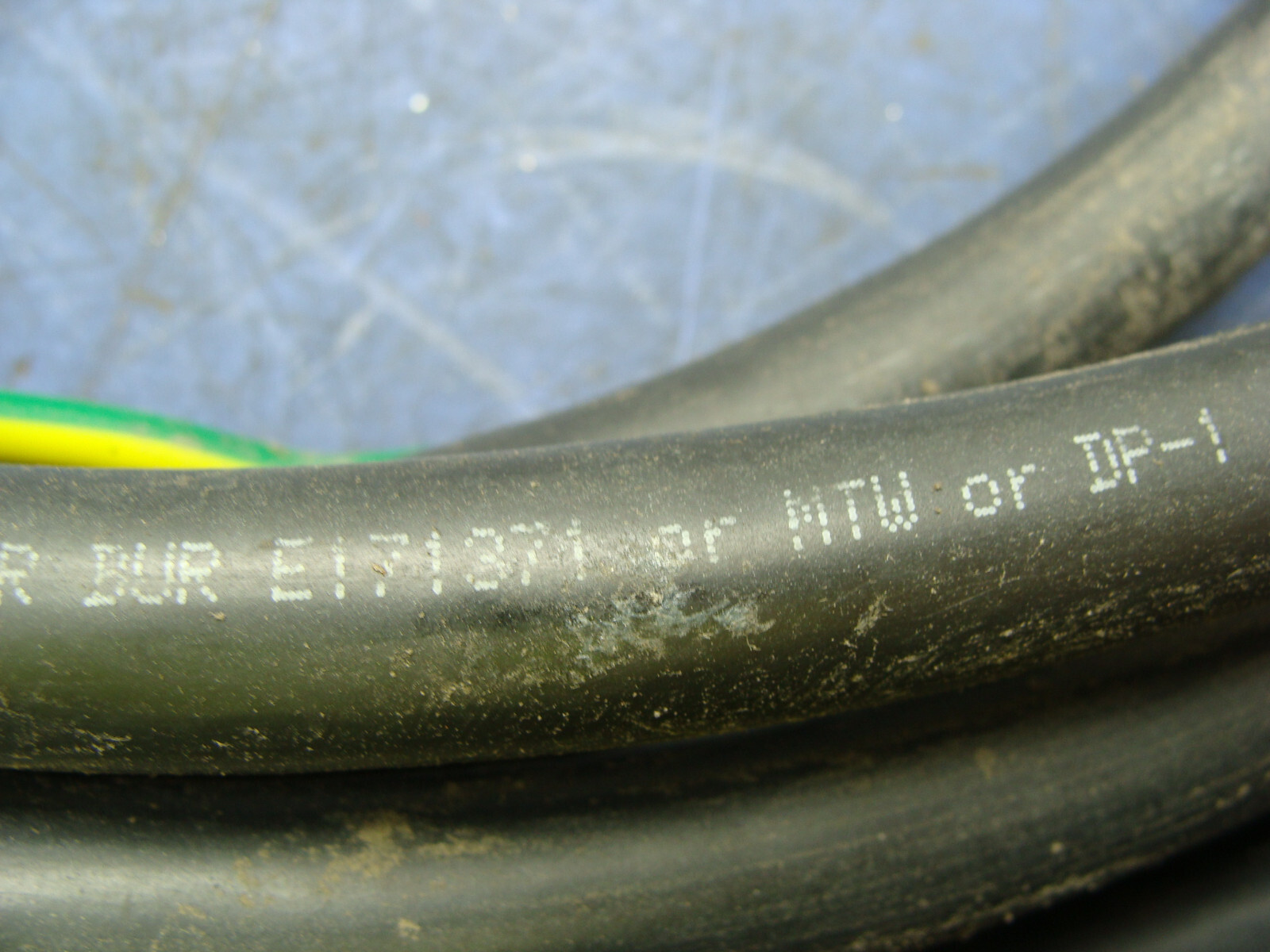 LAPP KABAL STUTTGART OLFLEX TRAY II 221004 10 AWG 600V CABLE 30 FEET LONG