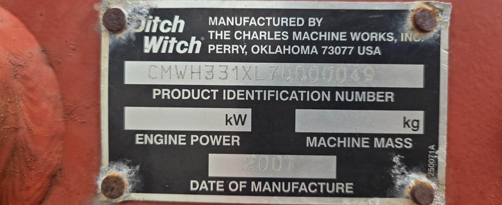 Ditch Witch CABLE PLOW ATTACHMENT H331 WITH 36″ PLOW BLADE AND HOSES