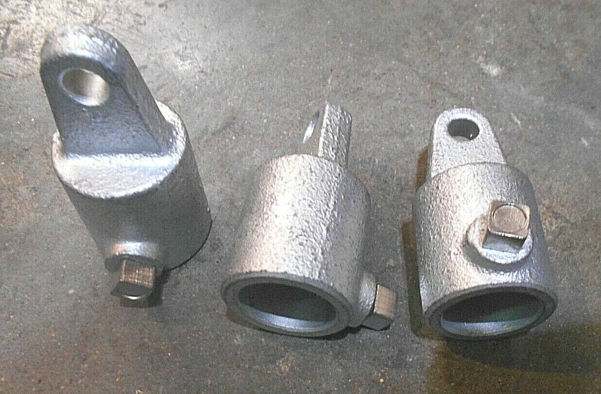 HD Galvanized Cast Iron 7/8″ Pipe/Tube Eyed Fitting (Qty-25) (J-4)