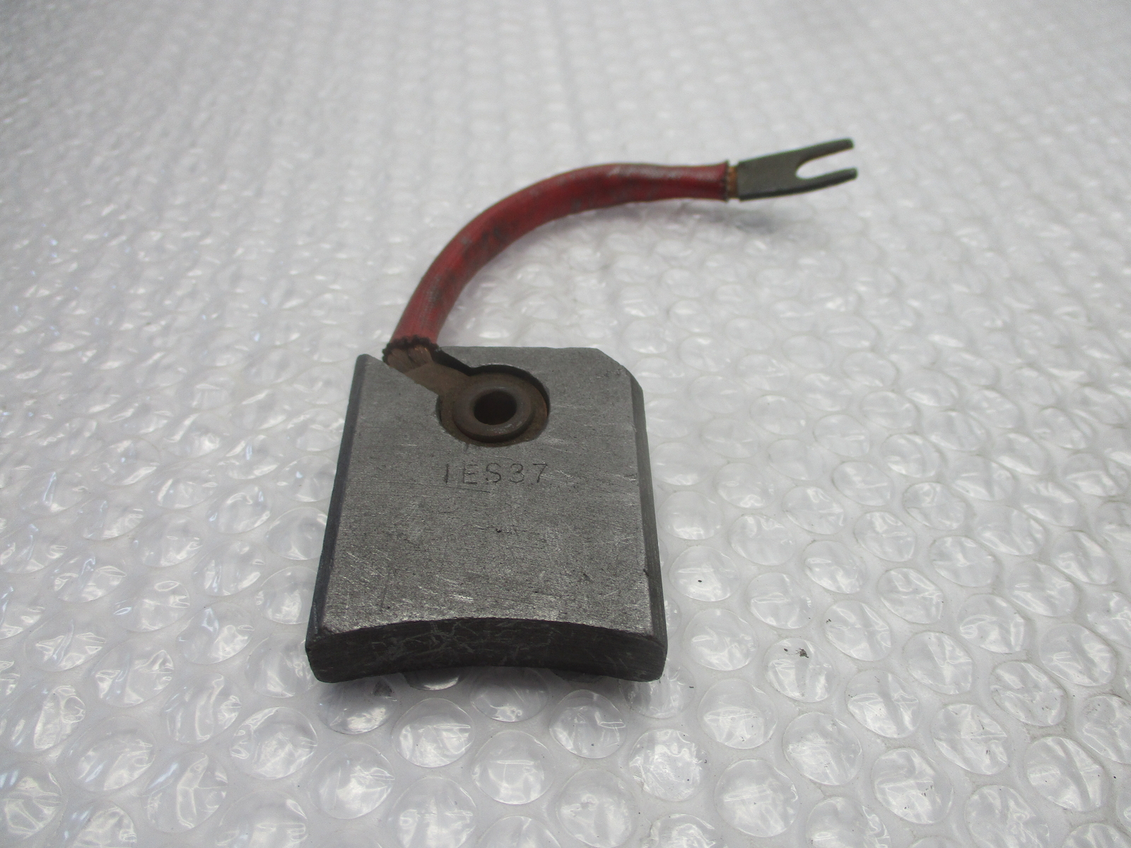 INDUSTRIAL SPARE IES37 CARBON BRUSH NSNP