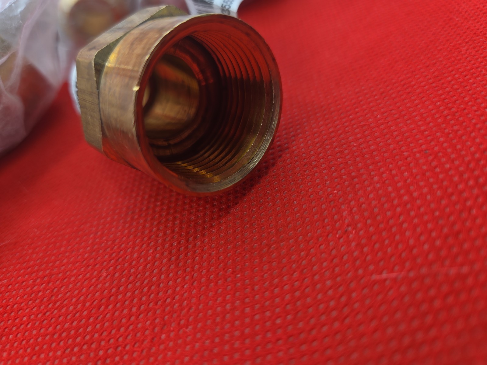 Anderson Metal 15/16″ FPT Flared x 3/4″ MPT – Brass Hex Adapter – Pack of 11